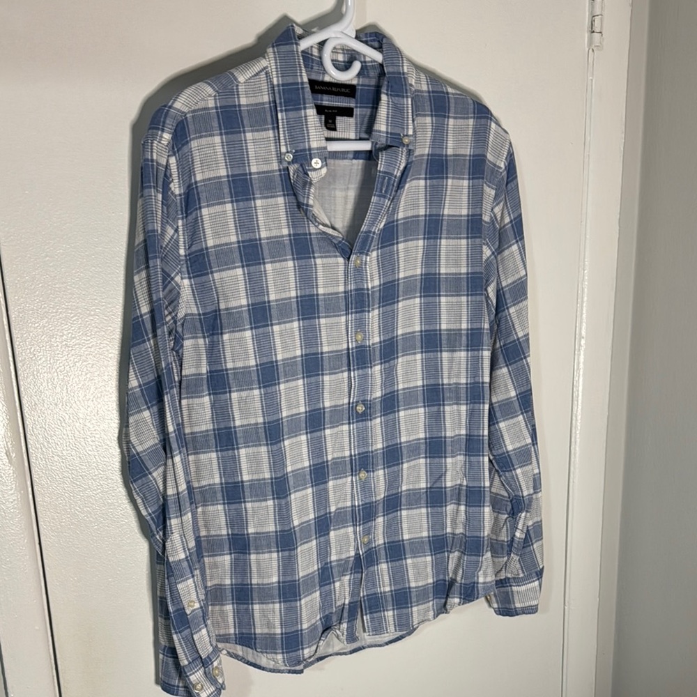 Banana Republic Men's Medium Slim Fit Medium Flannel Blue Plaid Casual Button Up